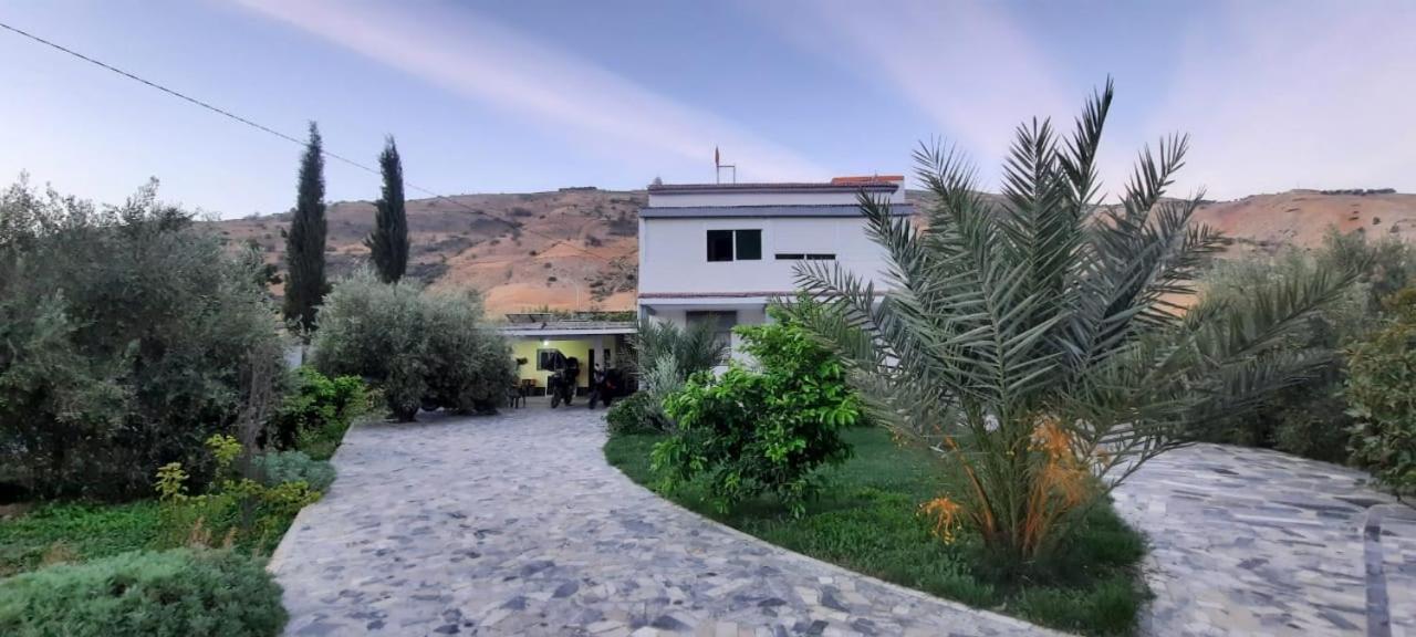 BELLE MAISON AU COEUR DES MONTAGNES DE TAZA à moins de 10 minutes de l'AGORA PARK Villa Esterno foto
