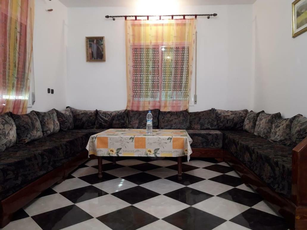 BELLE MAISON AU COEUR DES MONTAGNES DE TAZA à moins de 10 minutes de l'AGORA PARK Villa Esterno foto